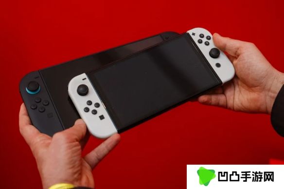 Switch2售价跌破3,000大关  部分电商提前出货防退款